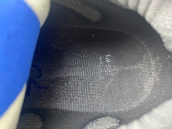 450 GX9662 Yeezy Adidas Cinder 0824